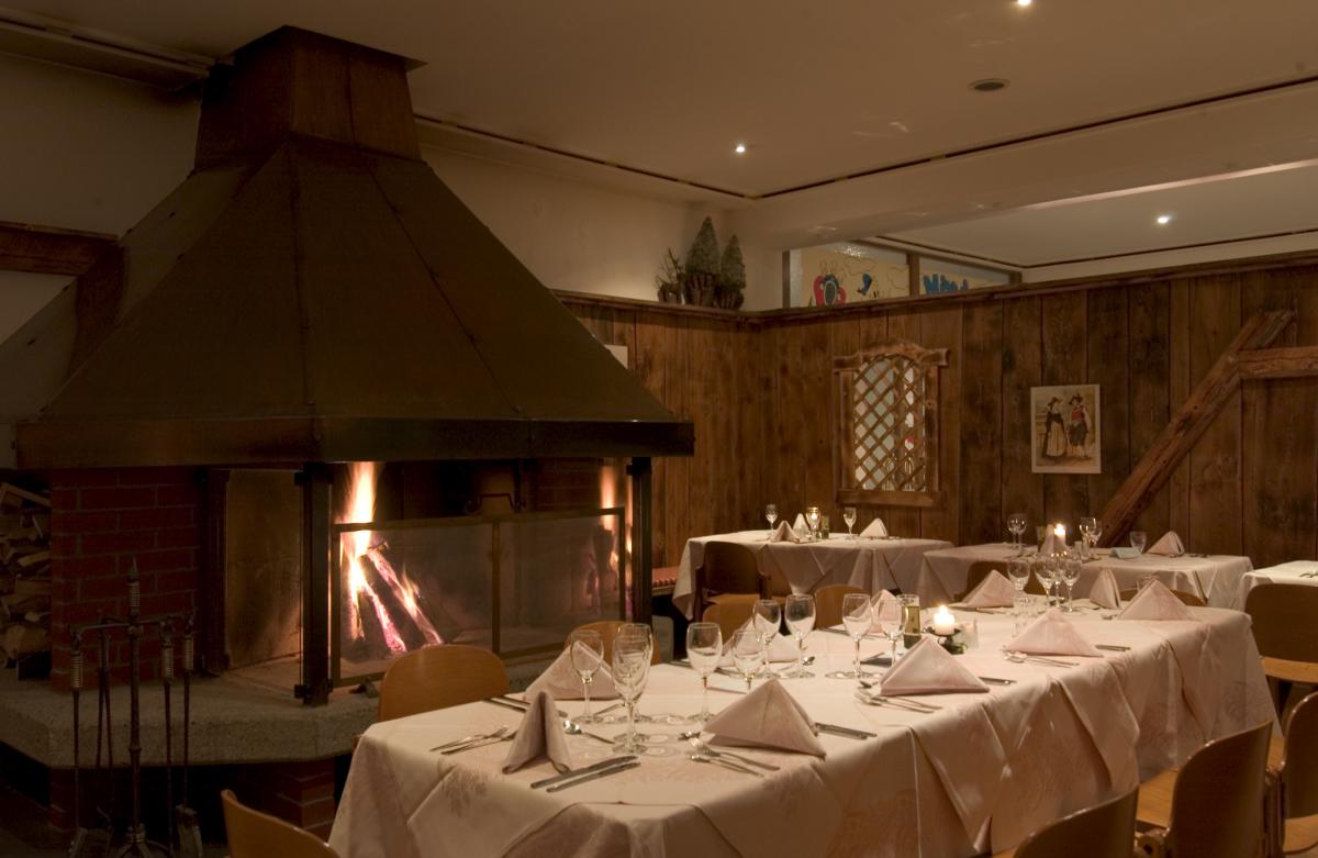 Stołówka Alpenhotel Weitlanbrunn